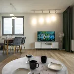 105 Plac Unii - Dla 6 Os Z Miejscem W Hali Garazowej Lägenhet *